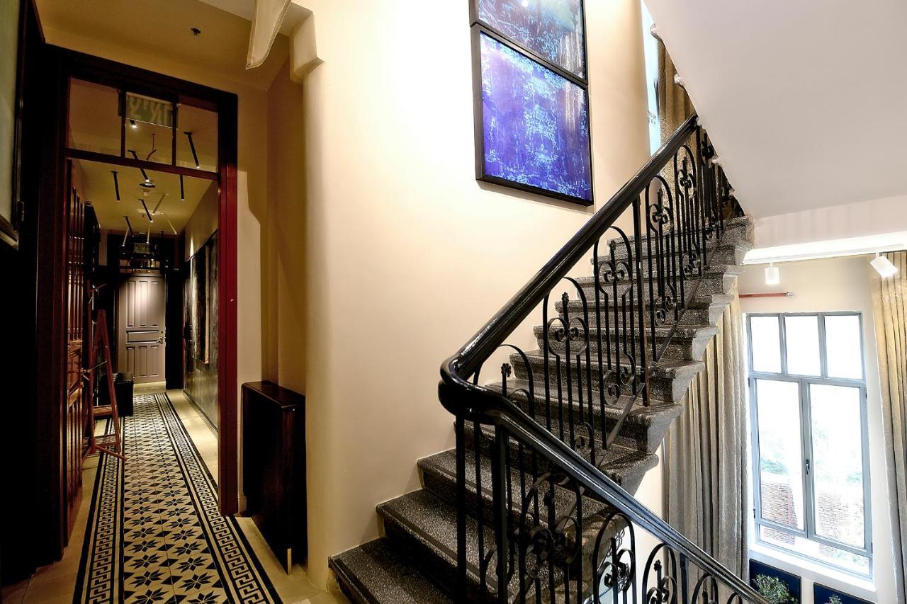 Assemblage Boutique Hotel Tel Aviv Exterior photo